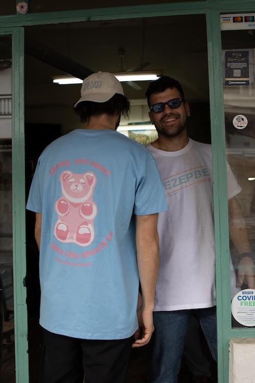 THE.ISLAND.PROJECT. Unisex Τ-shirt blue gummies