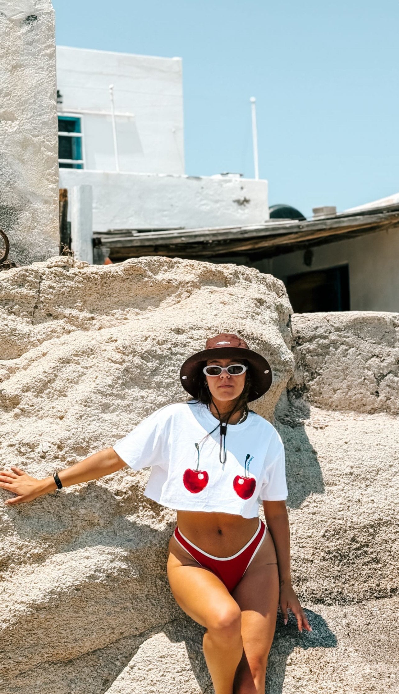 Unisex oversized crop top ‘κερασια’ λευκό