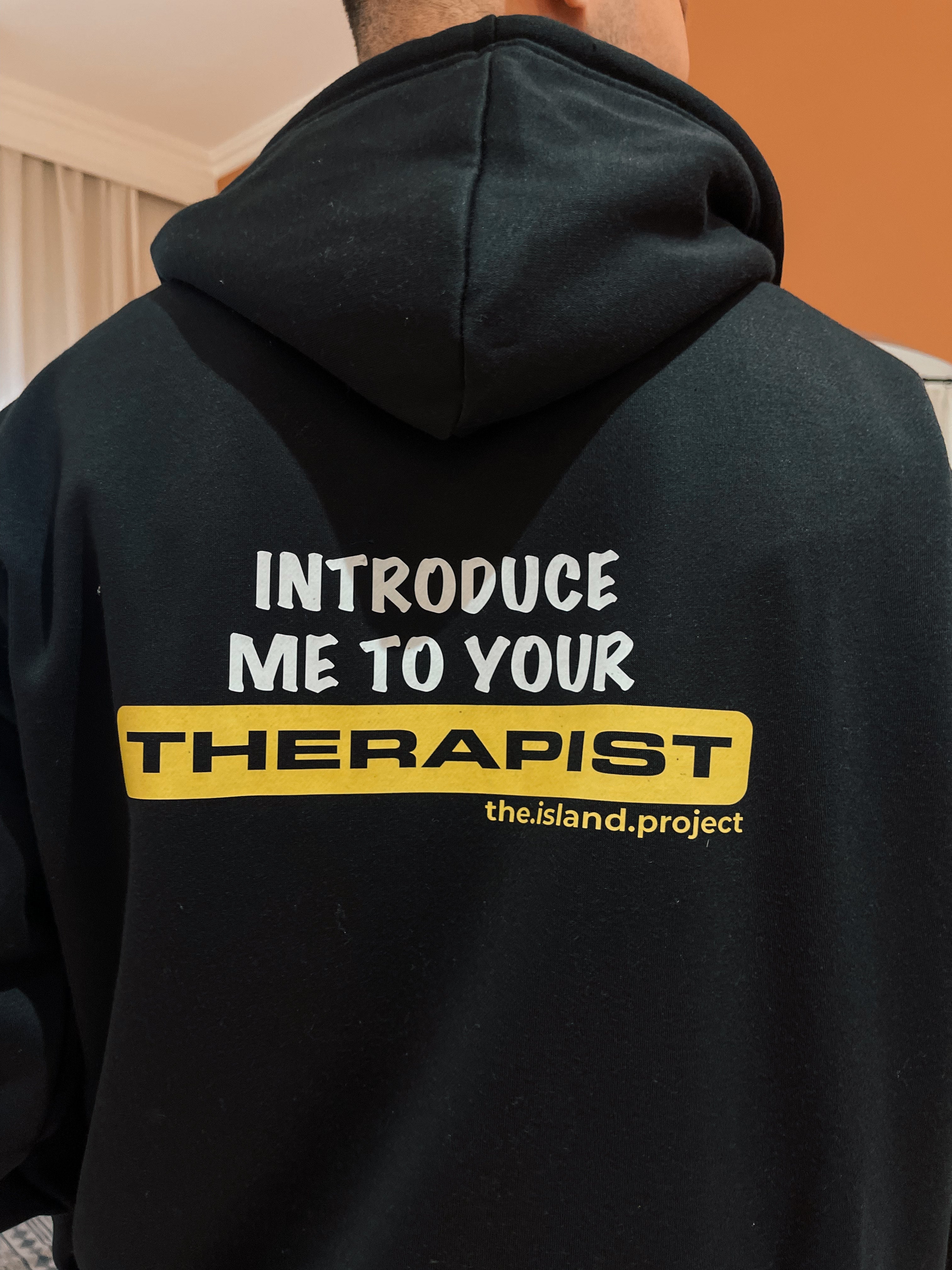 Unisex Oversized Zip Hoodie "Introduce me to your therapist" black