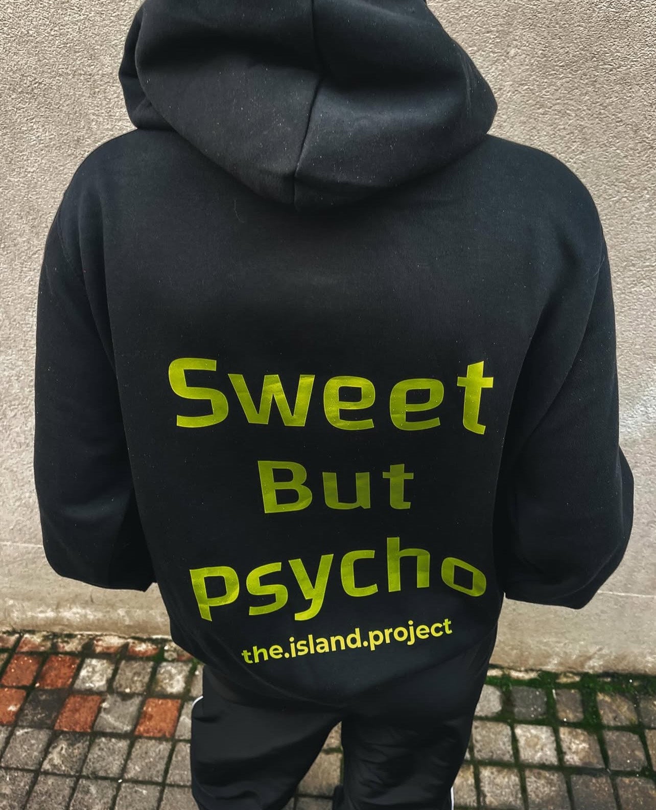 Unisex Oversized Hoodie "Sweet but Psycho" BLACK