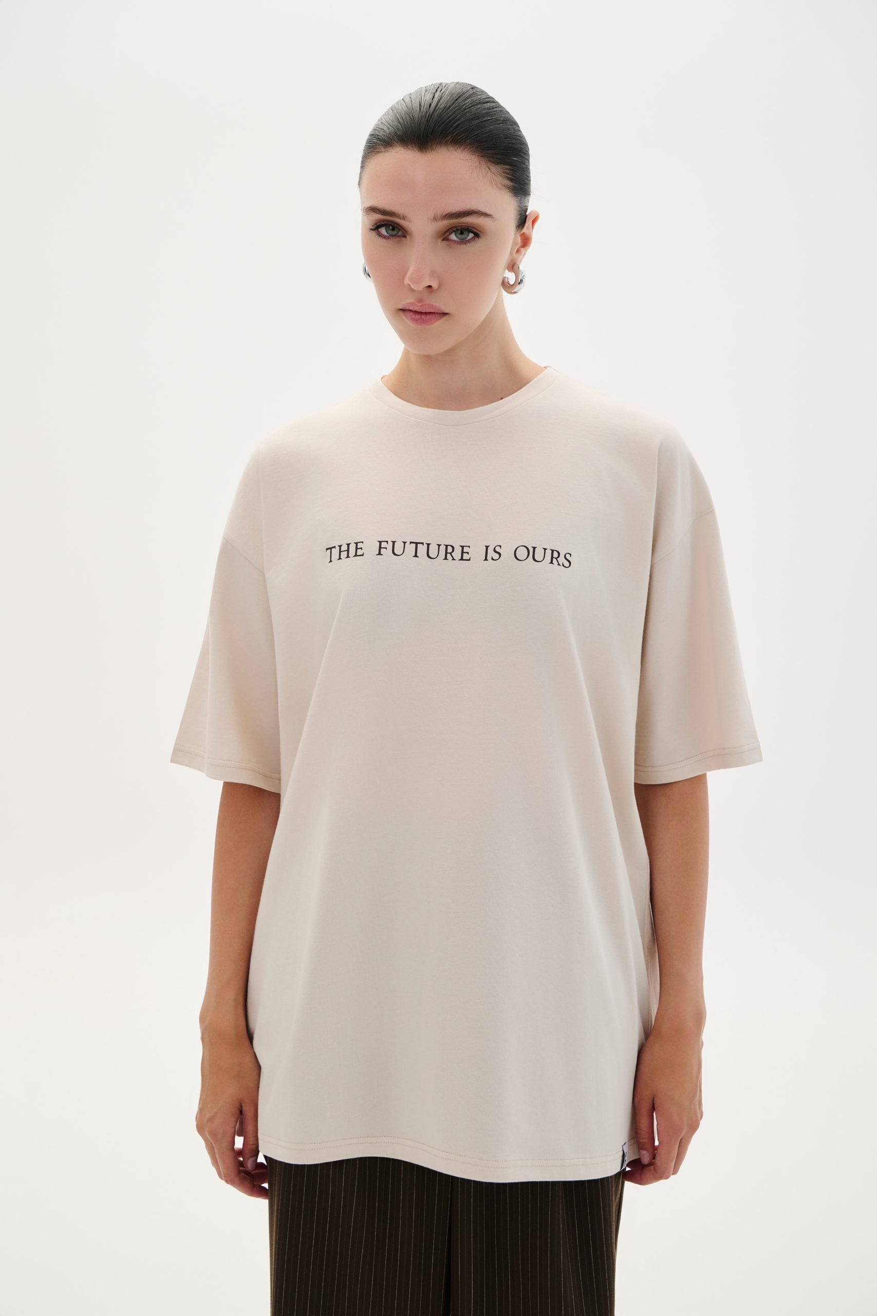 T-Shirt “The Future Is Ours”