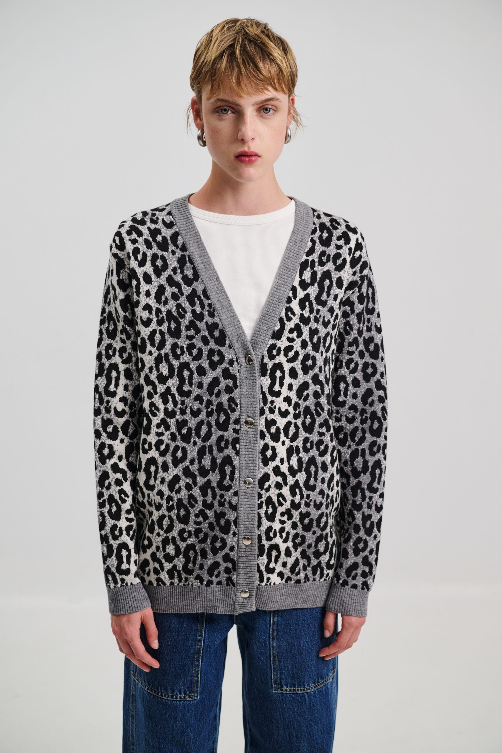 Cardigan Leopard