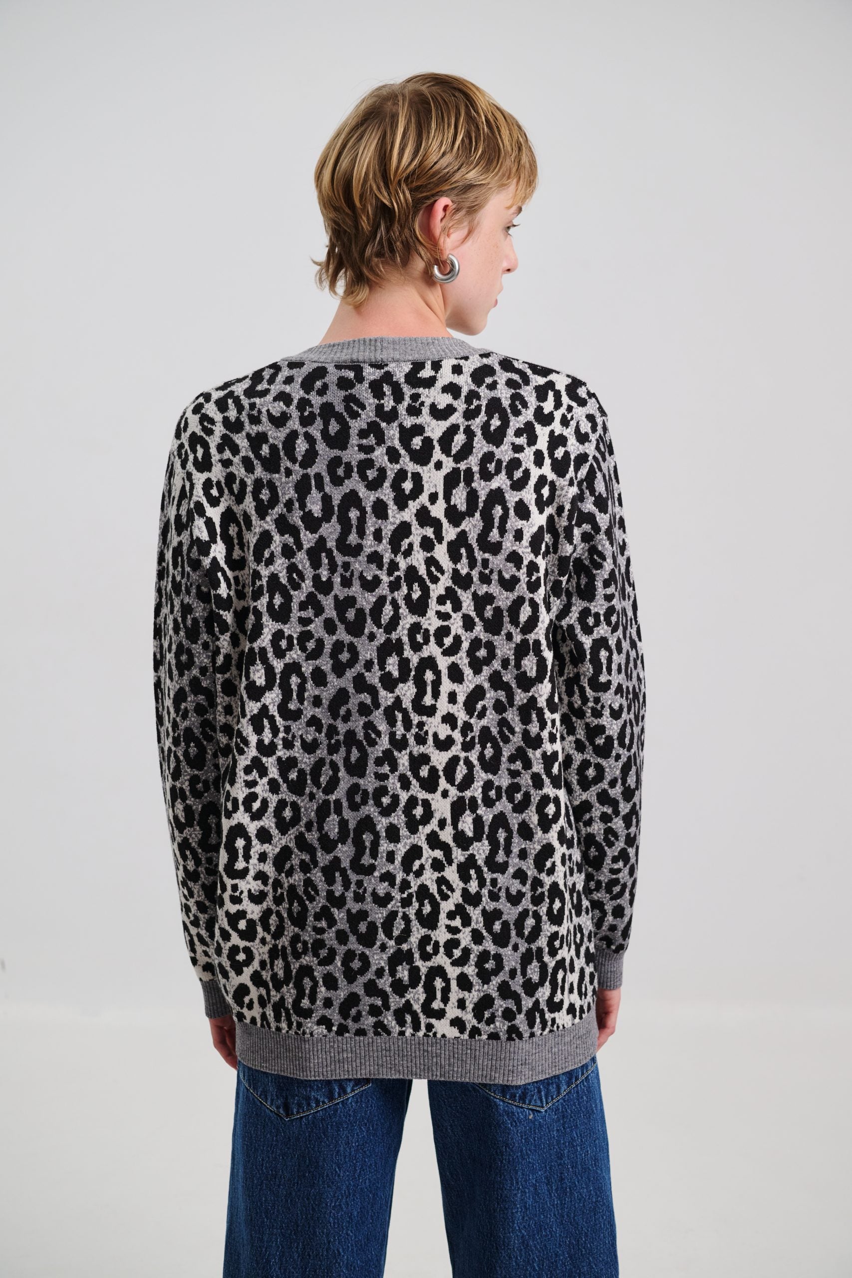 Cardigan Leopard